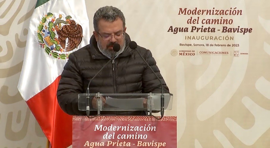 El Lic. Nuño destacó en su discurso que esta nueva carretera beneficiará a más de 77 mil habitantes de la región. SICT.